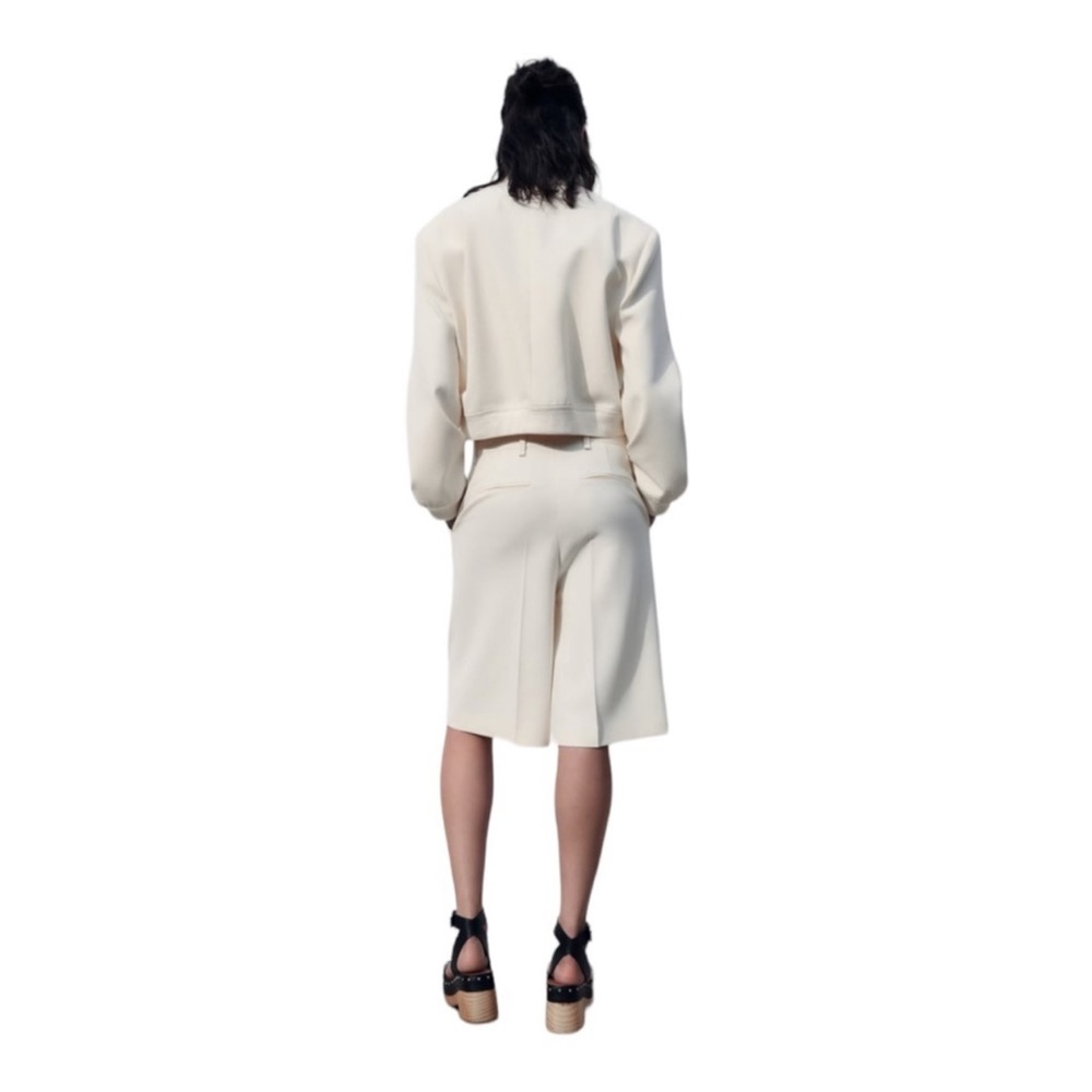 NWT. Zara Cream Tailored Bermuda Shorts - Picture 5 of 10